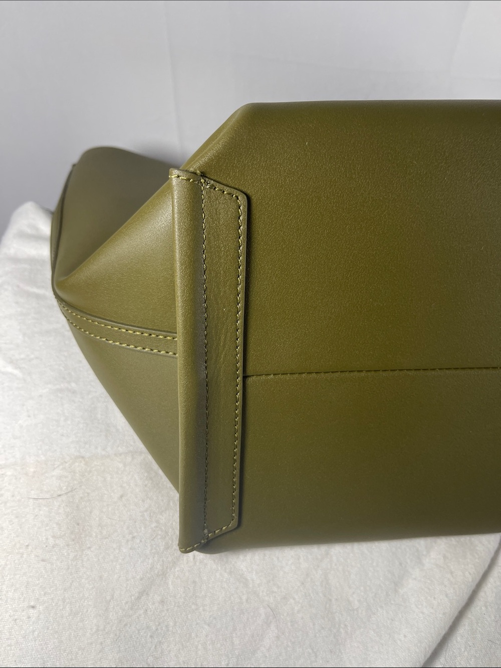 Everlane The Luxe Italian Leather Tote Bag - Picture 12 of 17